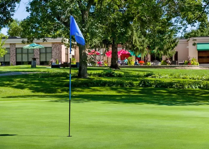 Lake Okoboji Resort And Conference Center