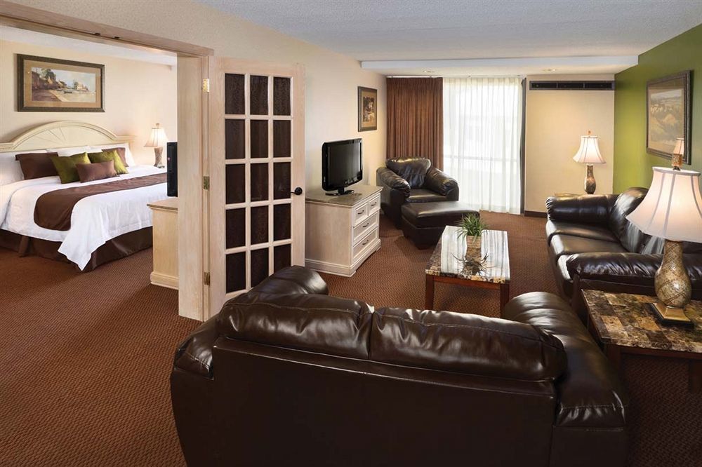 And Conference Center 3* Okoboji