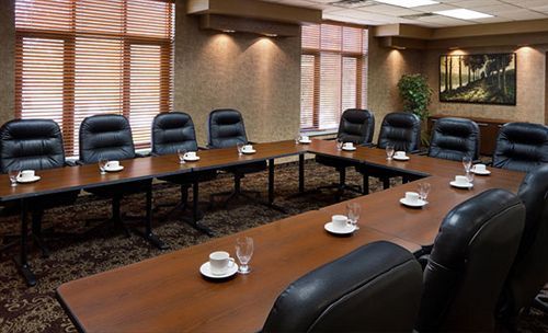 And Conference Center Hotel 3*