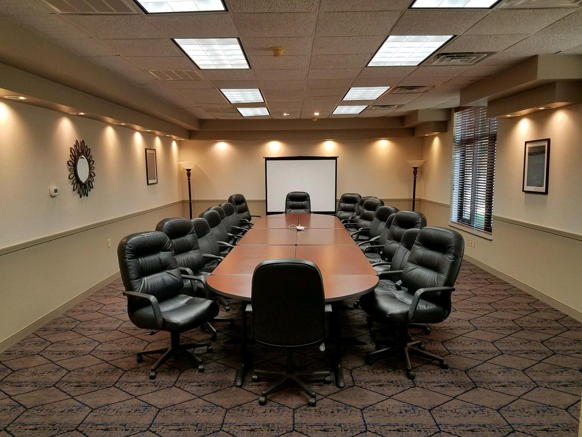 And Conference Center 3* Okoboji