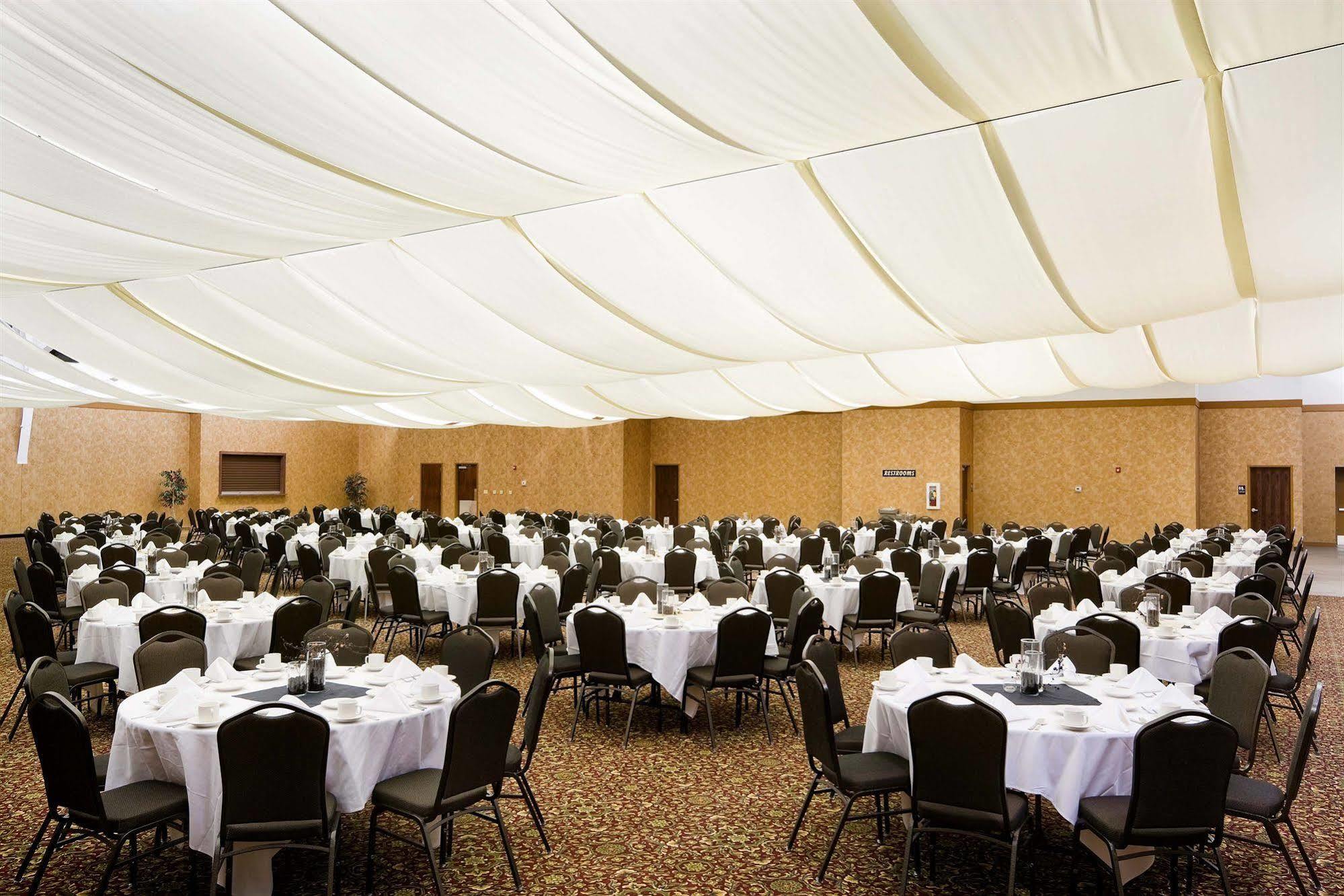 And Conference Center 3* Okoboji